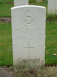 Reichswald Forest War Cemetery - Ayres, Richard Joseph